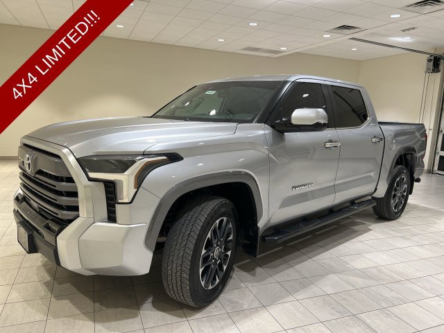 Used 2024 Toyota Tundra Limited w/ Power Package AWD/4WD image 1