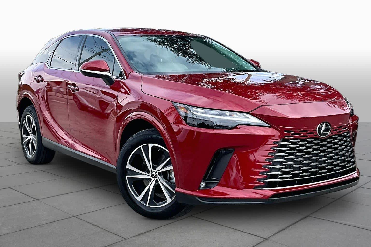 Used 2024 Lexus RX 350 FWD w/ Technology Package image 3