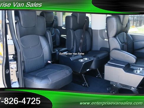 Used 2023 Ford Transit 350 XLT RWD image 19