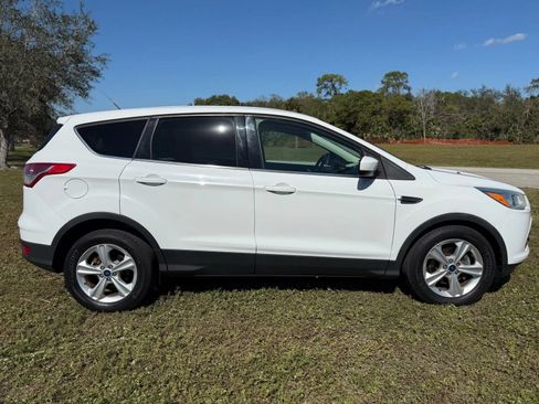 Used 2015 Ford Escape SE FWD image 5
