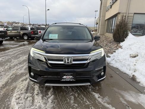 Used 2019 Honda Pilot Elite image 2