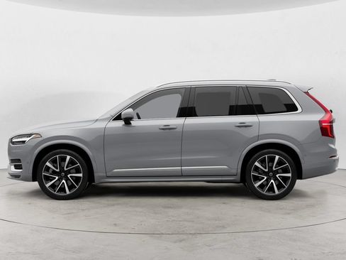Certified 2024 Volvo XC90 B5 Plus w/ Protection Package AWD/4WD image 4