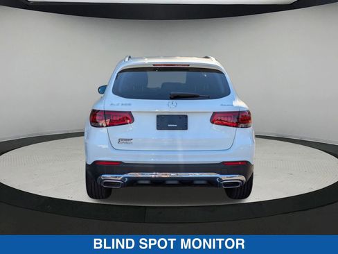 Used 2021 Mercedes-Benz GLC 300 4MATIC image 5