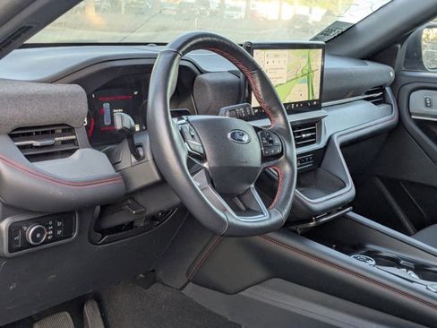 Used 2025 Ford Explorer ST-Line w/ ST-Line Street Pack AWD/4WD image 2
