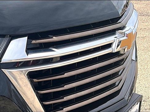 Used 2022 Chevrolet Traverse High Country image 34