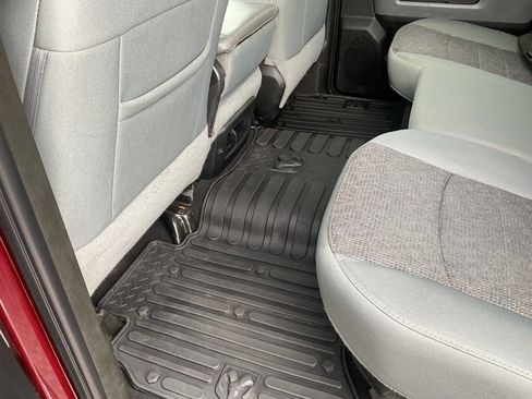 Used 2018 RAM 3500 SLT image 39