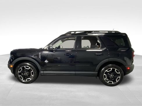 Used 2023 Ford Bronco Sport Outer Banks w/ Tech Package AWD/4WD image 7