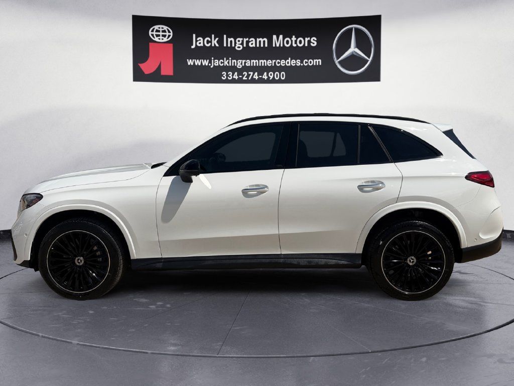 Certified 2023 Mercedes-Benz GLC 300 image 2