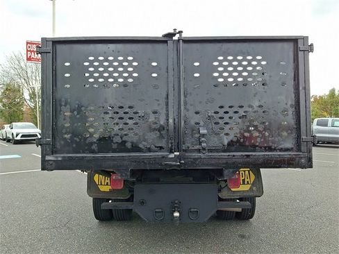 Used 2018 RAM 3500 Tradesman image 5