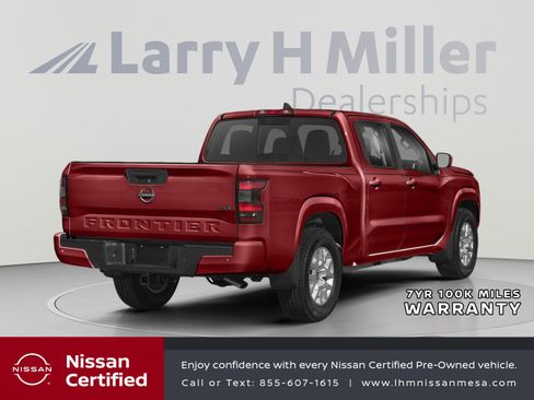 Certified 2022 Nissan Frontier SV w/ Technology Package AWD/4WD image 2