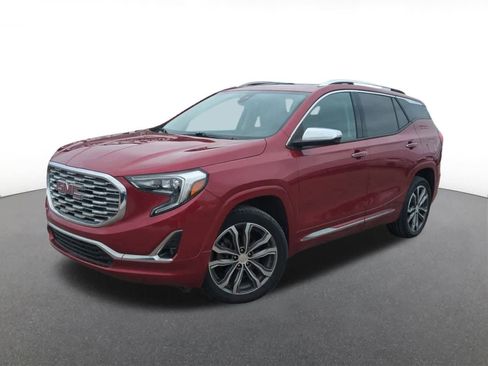 Used 2018 GMC Terrain Denali w/ Driver Alert Package II image 1