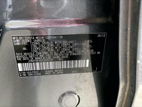 Used 2013 Toyota RAV4 LE FWD image 30