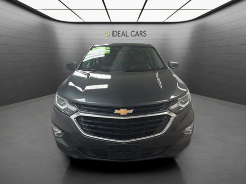 Used 2019 Chevrolet Equinox LS FWD image 2