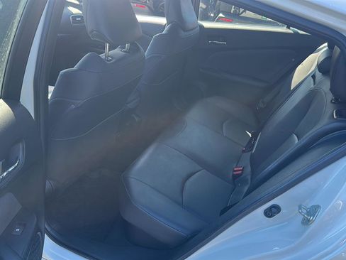 Used 2016 Toyota Prius Three Touring FWD image 8