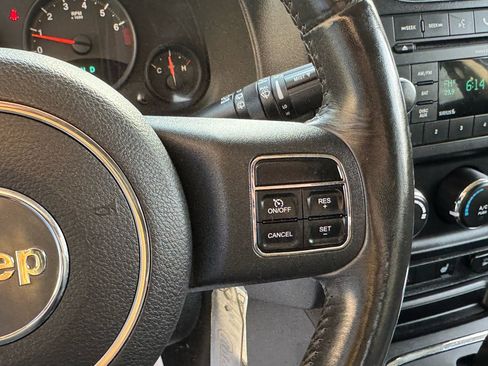 Used 2011 Jeep Patriot Latitude image 20