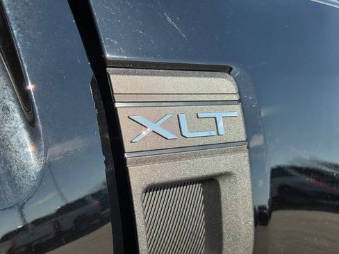 Used 2025 Ford Maverick XLT image 12