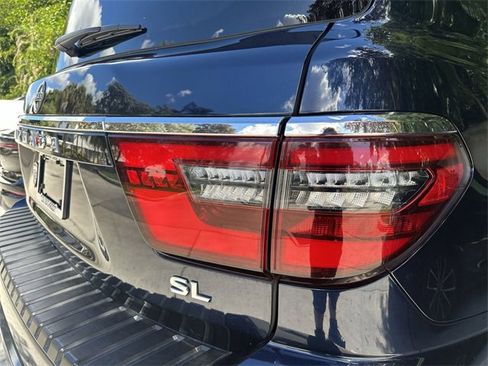 Used 2023 Nissan Armada SL image 21