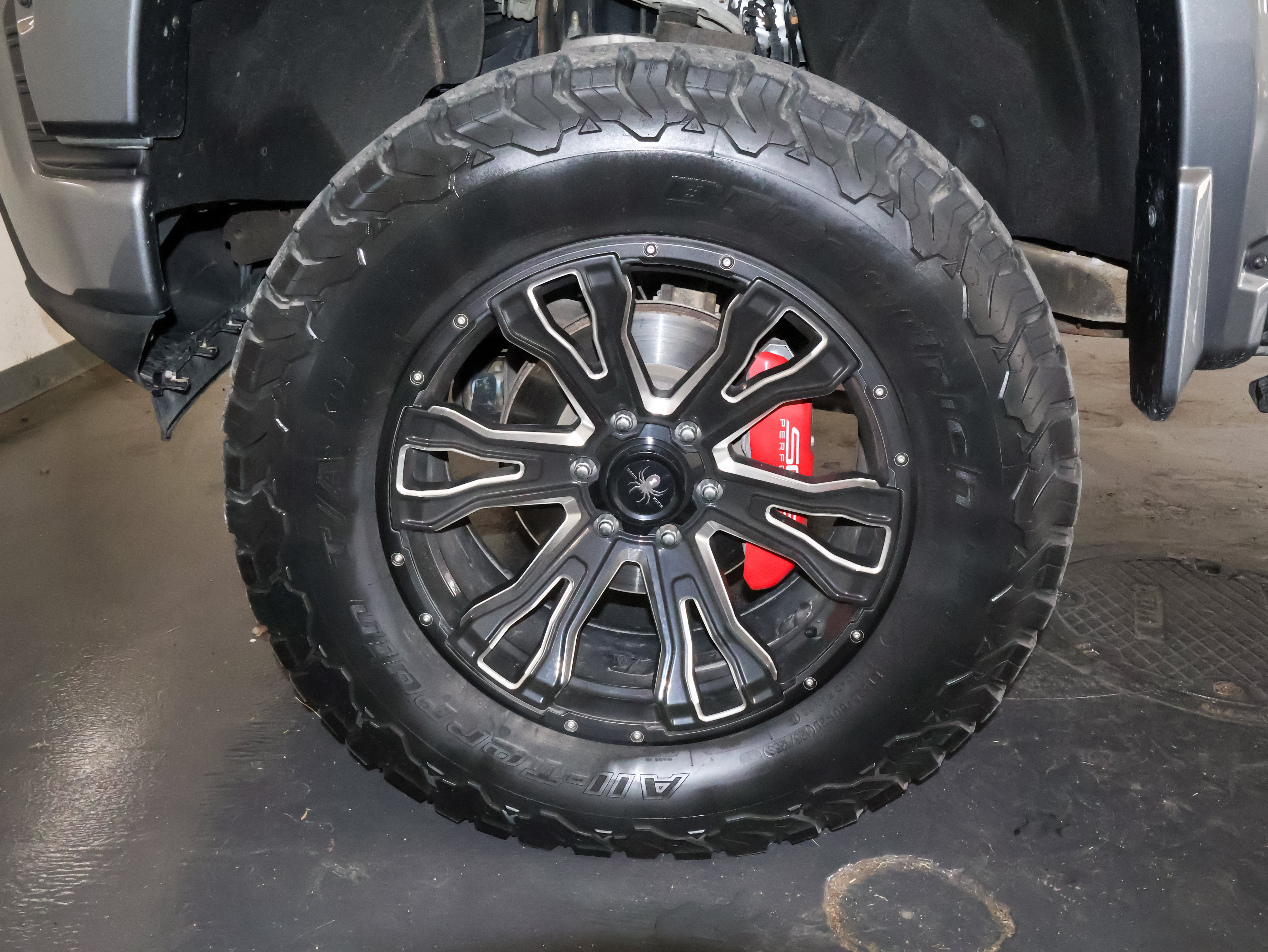 Used 2020 Chevrolet Silverado 1500 RST AWD/4WD image 37