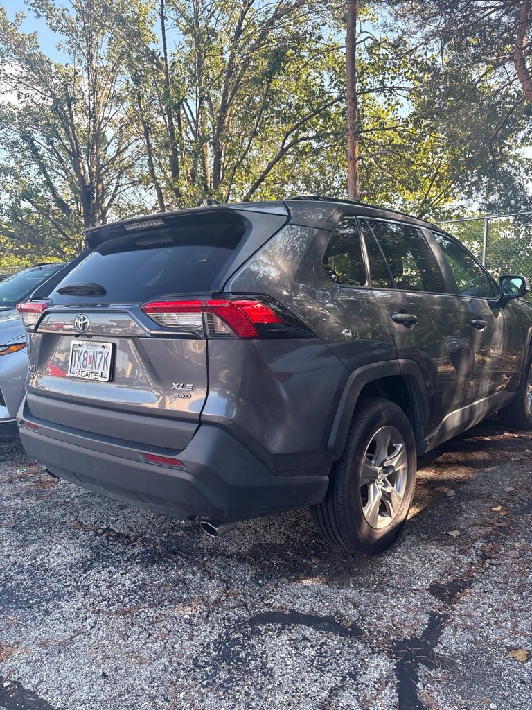 Used 2025 Toyota RAV4 XLE w/ Convenience Package AWD/4WD image 5
