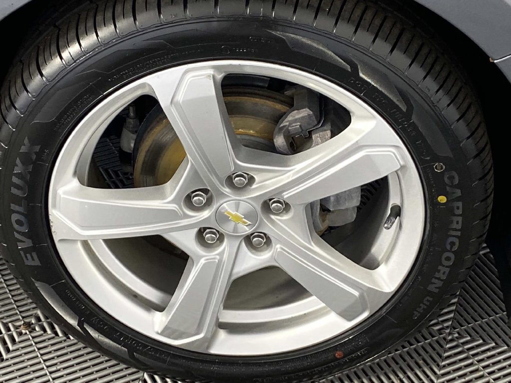 Used 2018 Chevrolet Volt LT FWD image 26