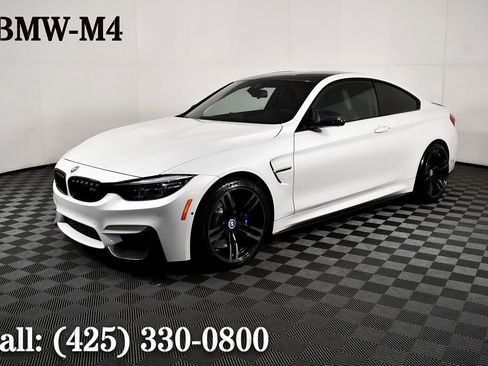 Used 2020 BMW M4 Coupe image 1