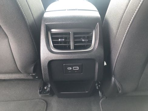 Used 2025 Chevrolet Blazer LT AWD/4WD image 14