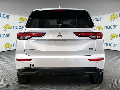 Used 2024 Mitsubishi Outlander SE AWD/4WD image 5