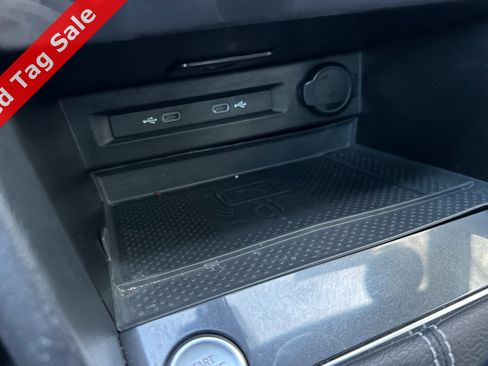 Certified 2024 Volkswagen Tiguan SE R-Line image 30