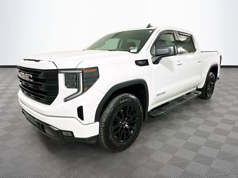 Used 2025 GMC Sierra 1500 Elevation w/ Preferred Package AWD/4WD image 3