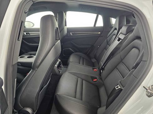 Used 2023 Porsche Panamera Platinum Edition image 16