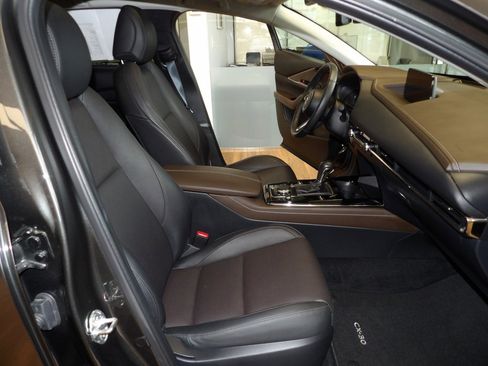 Certified 2025 MAZDA CX-30 2.5 Turbo w/ Premium Package image 14