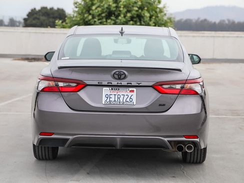 Used 2023 Toyota Camry SE FWD image 6