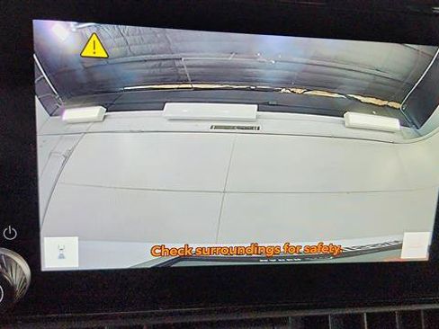 Used 2025 Toyota RAV4 LE FWD image 15