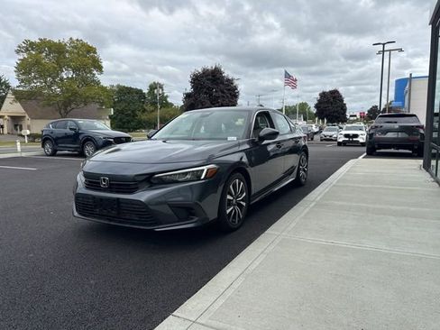 Used 2022 Honda Civic EX image 6