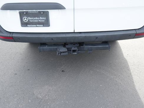 Used 2025 Mercedes-Benz Sprinter 2500 image 20