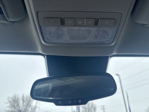 Used 2019 Buick Encore Preferred image 29