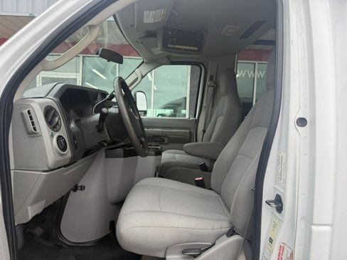 Used 2013 Ford E-350 and Econoline 350 Super Duty Wagon w/ Shuttle Bus Prep Pkg image 24