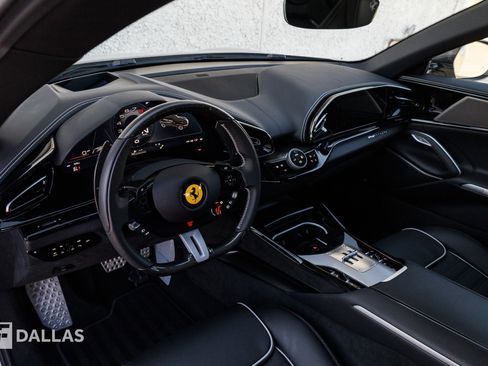 Used 2024 Ferrari Purosangue image 28