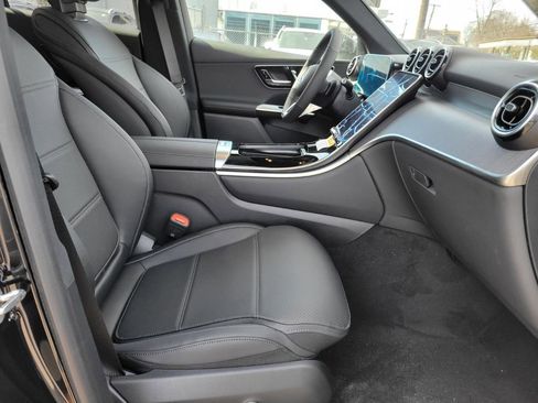 New 2026 Mercedes-Benz GLC 300 4MATIC image 11