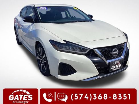 Used 2023 Nissan Maxima SV w/ Floor Mat Group FWD image 1