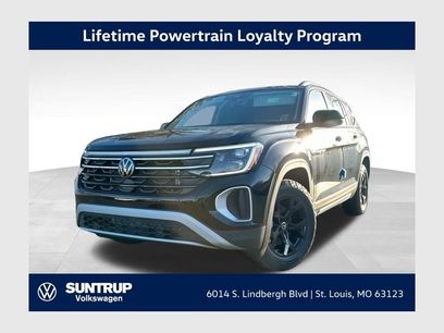 New 2025 Volkswagen Atlas Peak Edition SE