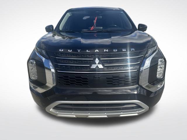 Used 2024 Mitsubishi Outlander SE FWD image 11