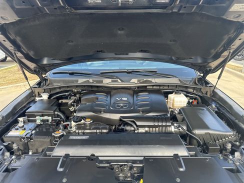 Used 2024 INFINITI QX80 Luxe RWD image 24