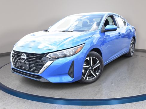 Used 2025 Nissan Sentra SV FWD image 1