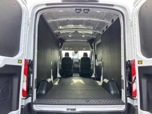 New 2026 Ford Transit 250 Base image 17