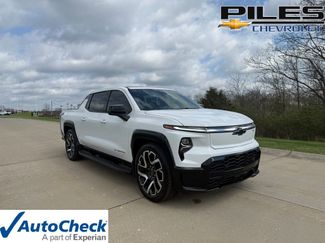 Used 2024 Chevrolet Silverado EV RST video 1