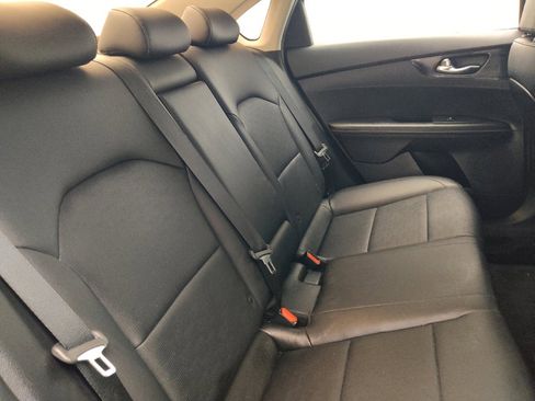 Used 2019 Kia Forte EX FWD image 19