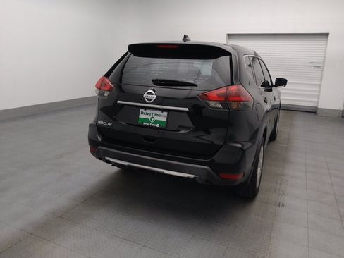 Used 2018 Nissan Rogue S FWD image 7