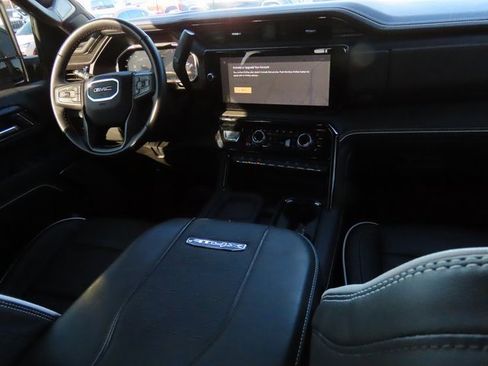 Used 2026 GMC Sierra 2500 AT4X image 15