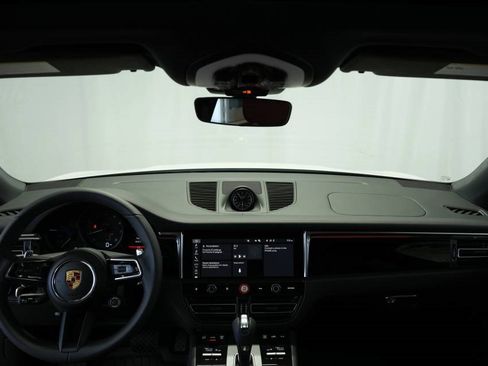 New 2025 Porsche Macan image 16